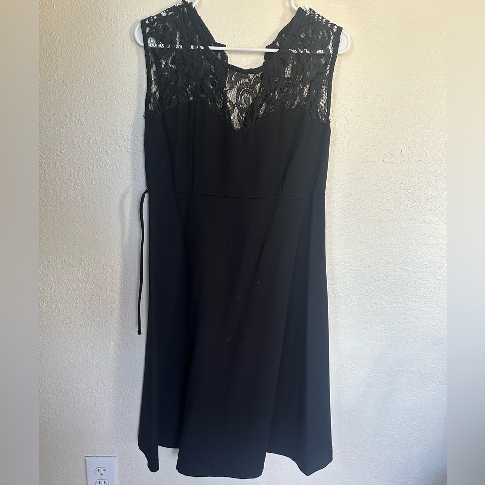 Motherhood Black Lace Maternity Dress